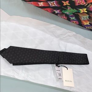 Brand New 100% Real Gucci Tie W/ Tags